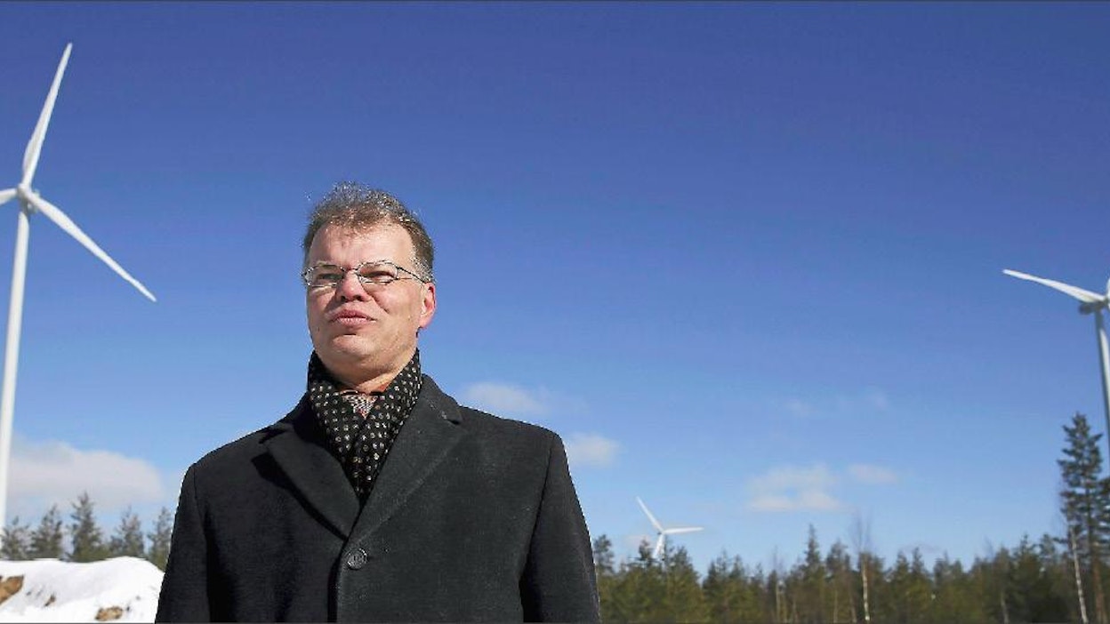 Tervolan kunnanjohtajaMika Simoska sanoo, että tuulivoima otetaan kunnassa vastaan mielihyvin. Pekka Fali