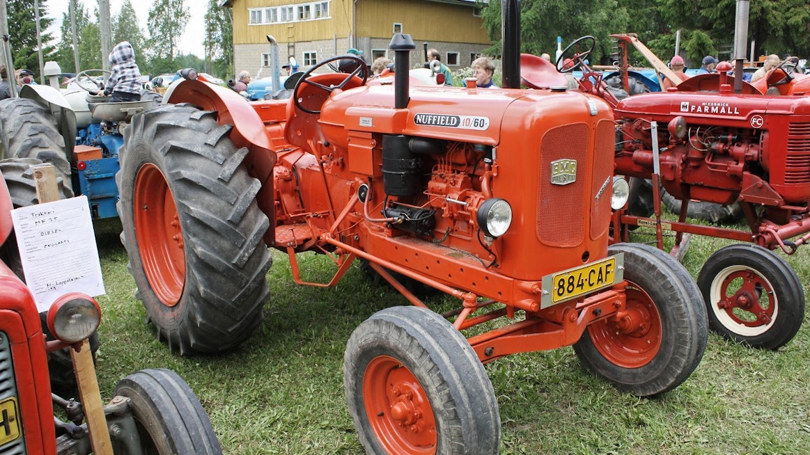 Nuffield 10/60 Ten Speed 1964–67, Bathgate, Skotlanti, UK. Valmistusmäärä noin 41 000 kpl.