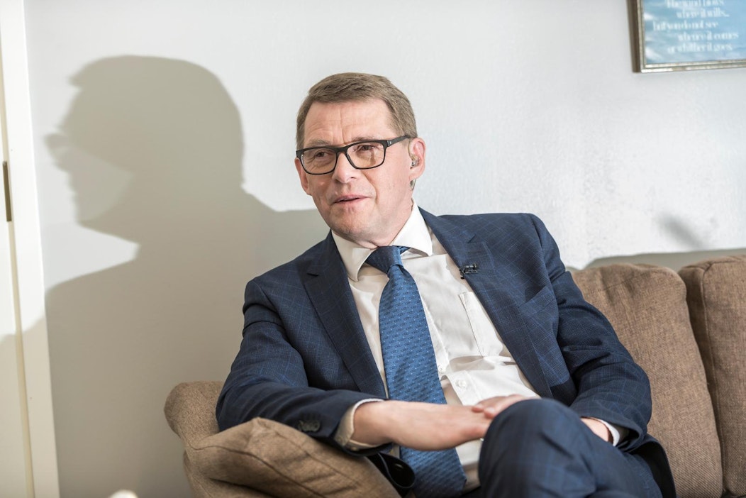 Eduskunnan nykyinen puhemies on keskustan Matti Vanhanen.