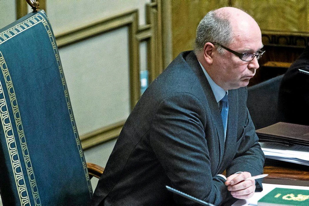 Eduskunnan entinen puhemies Eero Heinäluoma (sd) toivoo, että uuden hallituksen kompassissa toimii kirkas sosiaalisen oikeudenmukaisuuden neula.