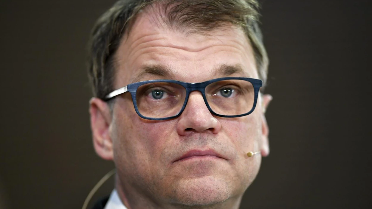 Pääministeri Juha Sipilän (kesk.) mukaan Sri Lankan tilannetta seurataan tarkkaan. LEHTIKUVA / Martti Kainulainen