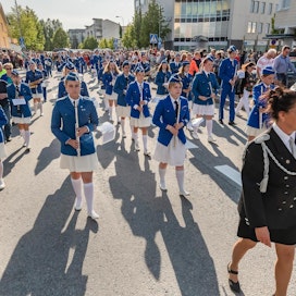 Juhlallinen tangoparaati halkoi Seinäjoen keskustaa viimeksi kesällä 2019.