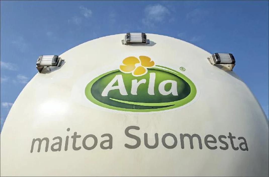 Janne Näsi arvioi maidontuotannon tulevaisuuden valoisaksi sekä Arla Suomi -yhteistyöryhmässä että muissa meijereissä. Kimmo Haimi