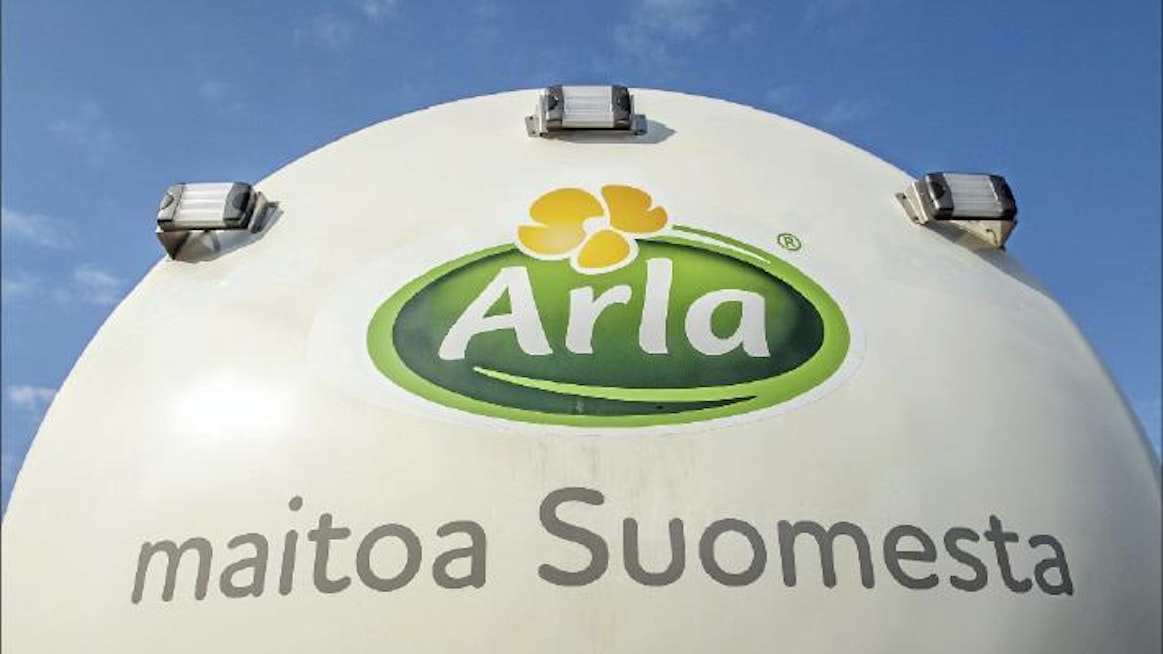 Janne Näsi arvioi maidontuotannon tulevaisuuden valoisaksi sekä Arla Suomi -yhteistyöryhmässä että muissa meijereissä. Kimmo Haimi