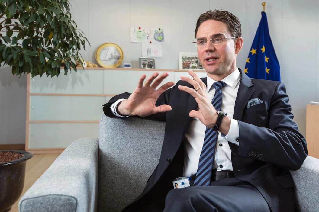 "EU-maissa 125 000 pk-yritystä on saanut efsin kautta rahoitusta", komissaari Jyrki Katainen sanoo.