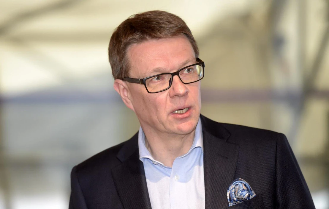 Kyllähän se on iso tehtävä ravintoloille, MaRan toimitusjohtaja Timo Lappi sanoo asiakkaiden yhteystietojen keräämisestä. LEHTIKUVA / Vesa Moilanen