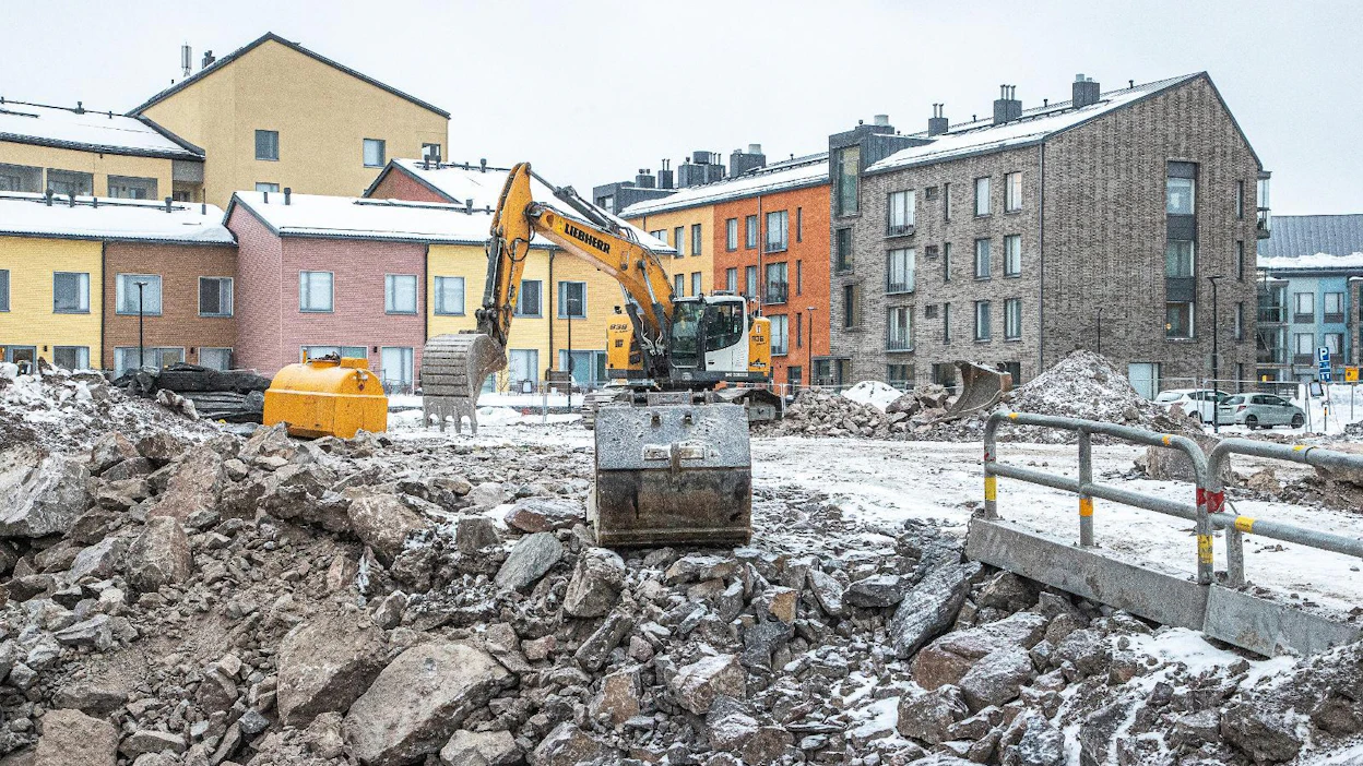 Helsingin Kuninkaantammen uudelle asuinalueelle rakennetaan sekä puisia että kivisiä kerrostaloja.