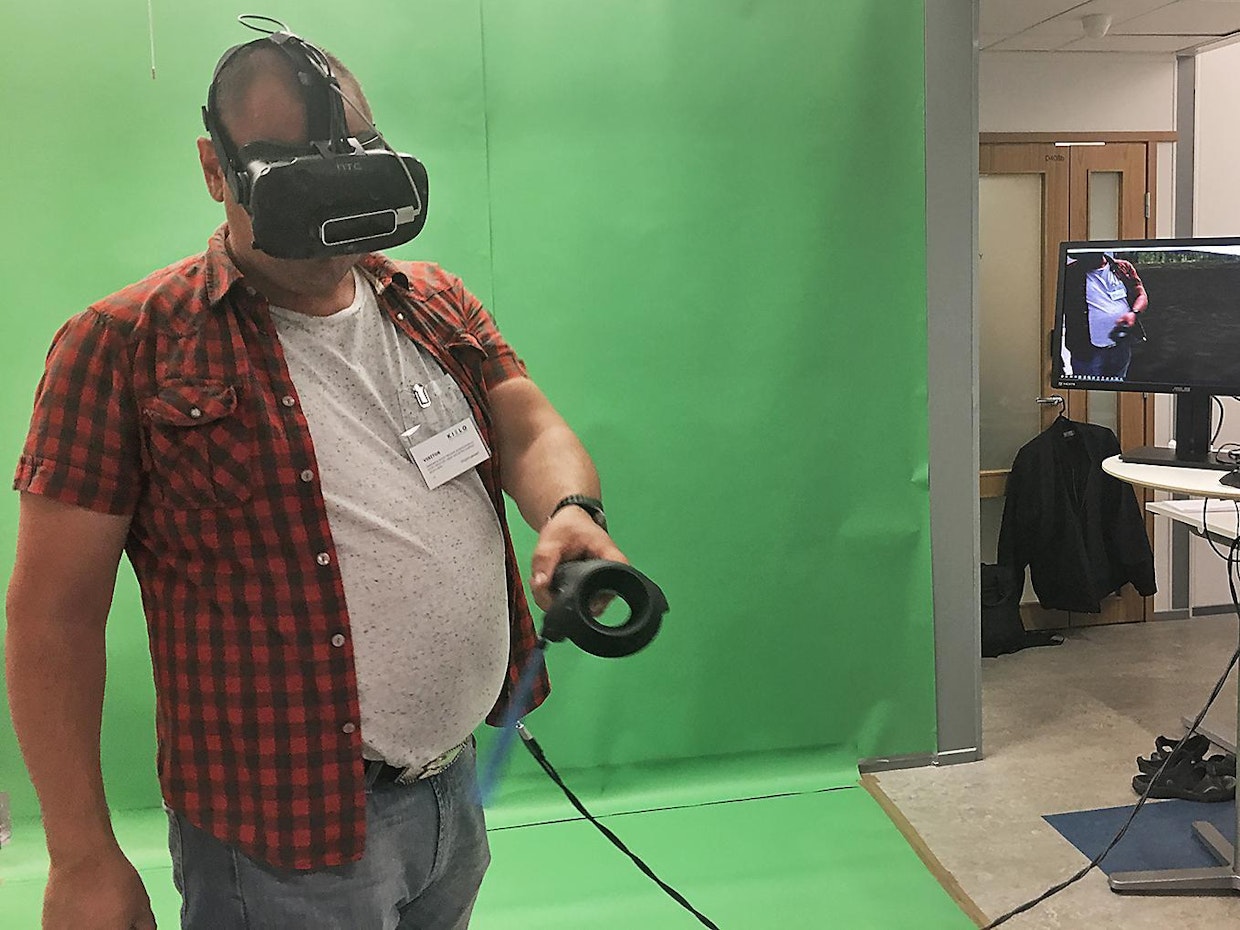VR-pilotti on yksi Koneagrian vetonauloista. Näyttelypäällikkö Marko Toivakalla on ollut iso rooli esityksen toteutuksessa.