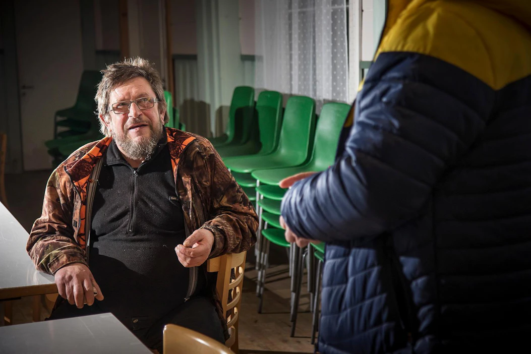 Heikki Hartikainen on Riistaveden riistanhoitoyhdistyksen puheenjohtaja ja petoyhdyshenkilö. Oman alueen petoyhdyshenkilöt löydät riista.fi-sivujen yhteystietohausta.