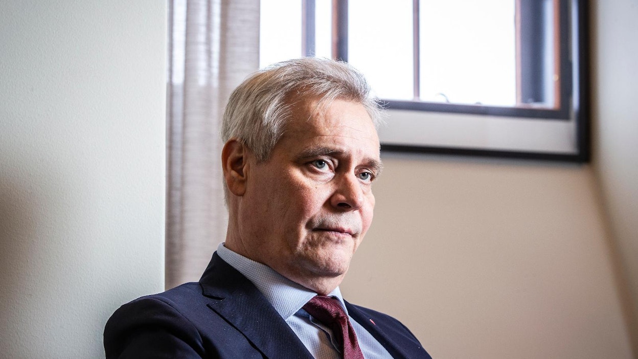 Antti Rinne osallistuu huippukokoukseen Brysselissä.