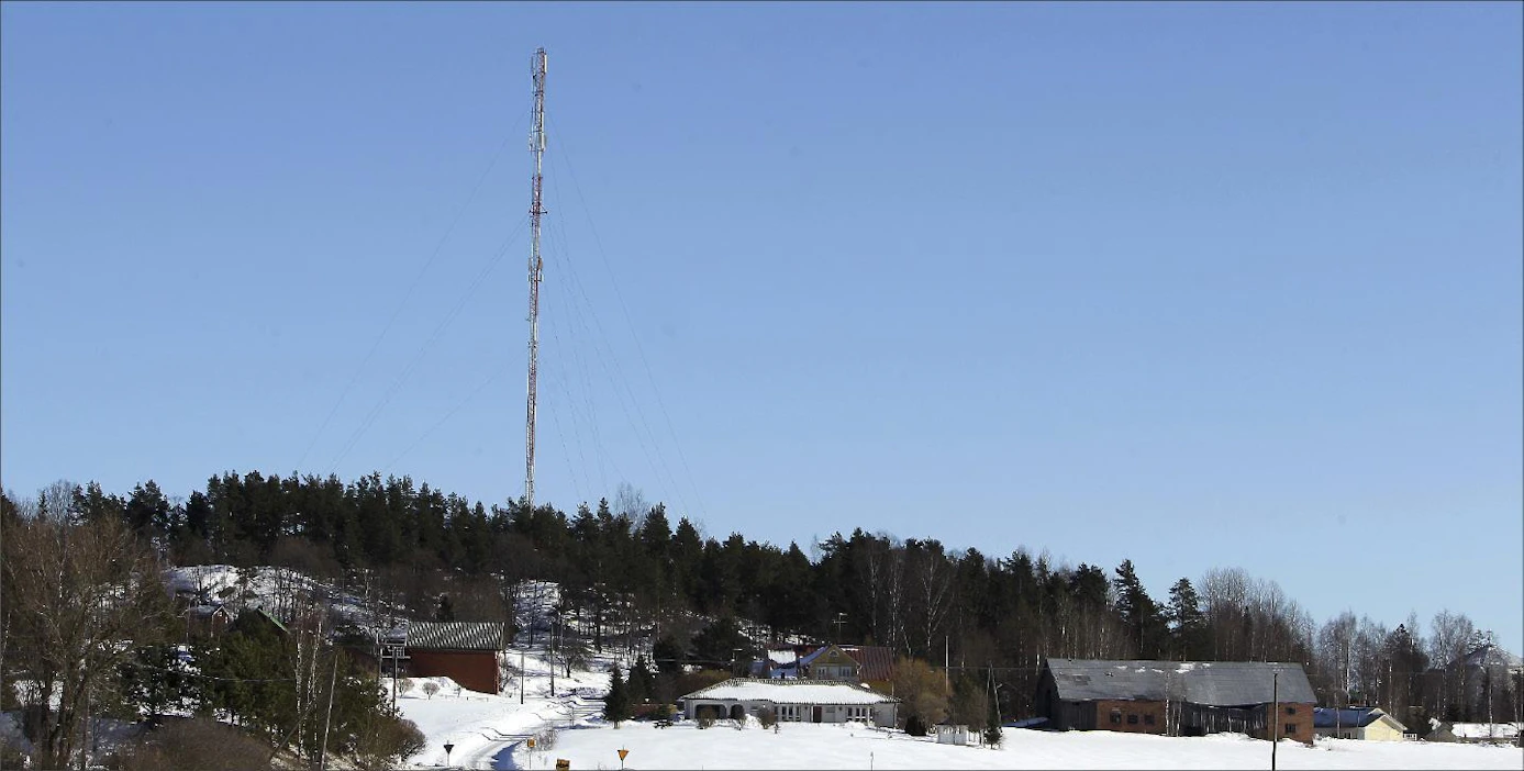 Maaseudun laajakaistayhteydet kohenevat ratkaisevasti, kun 4G-verkon rakentaminen alkaa vuoden vaihteen jälkeen. Tukiasemat sijoitetaan olemassa oleviin mastoihin. Jaana Kankaanpää