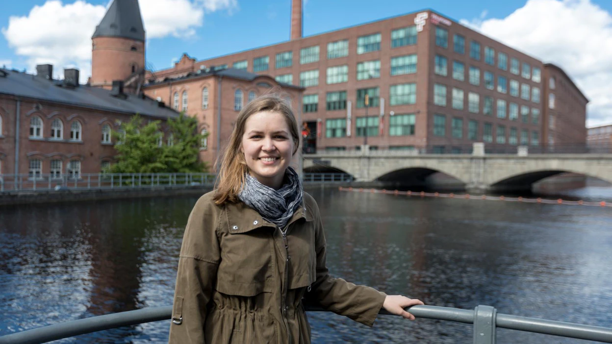 Keskustanuorten puheenjohtaja Suvi Mäkeläinen Tampereelta pitää äänestysaktiivisuuden nousua eduskunta- ja eurovaaleissa myönteisenä ilmiönä.