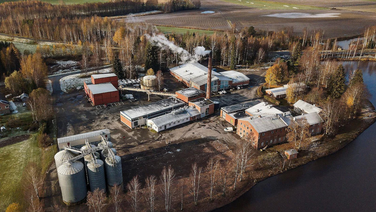 Liperin mylly tuhoutui kesäkuussa tulipalossa. Siitä on jäljellä enää viljasiilot. Vanhalle meijeri- ja myllyalueelle suunnitellaan nyt uutta toimintaa, mutta myllyä sinne ei ole nousemassa.