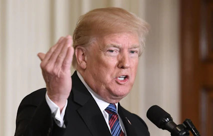 Yhdysvaltain presidentti Donald Trump sanoi jo viime kuussa, että Yhdysvallat asettaa tulleja Kiinasta tuotaville tavaroille kymmenien miljardien dollarien edestä.