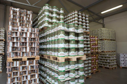 Koronakriisi on saanut ihmiset hamstraamaan muun muassa tölkkituotteita.