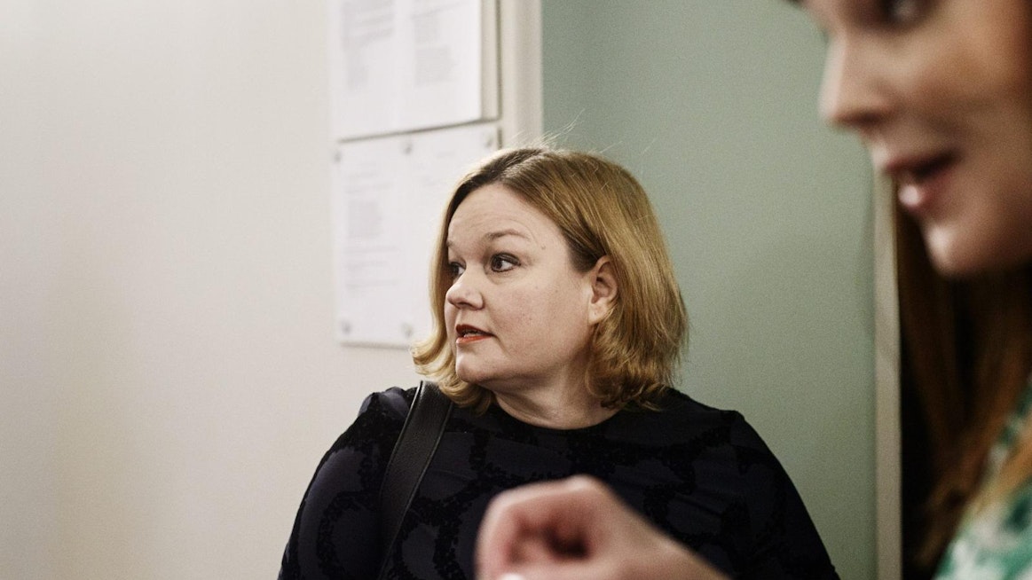 Valiokunnan puheenjohtaja Krista Kiuru (sd.) sosiaali- ja terveysvaliokunnan kokouksen alussa eduskunnassa tänään.