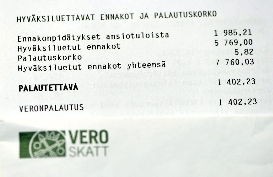 Nordean viime viikolla julkaistun kyselyn mukaan lähes joka kolmas veronpalautuksia saava suunnittelee käyttävänsä ainakin osan rahoista joulumenoihin.