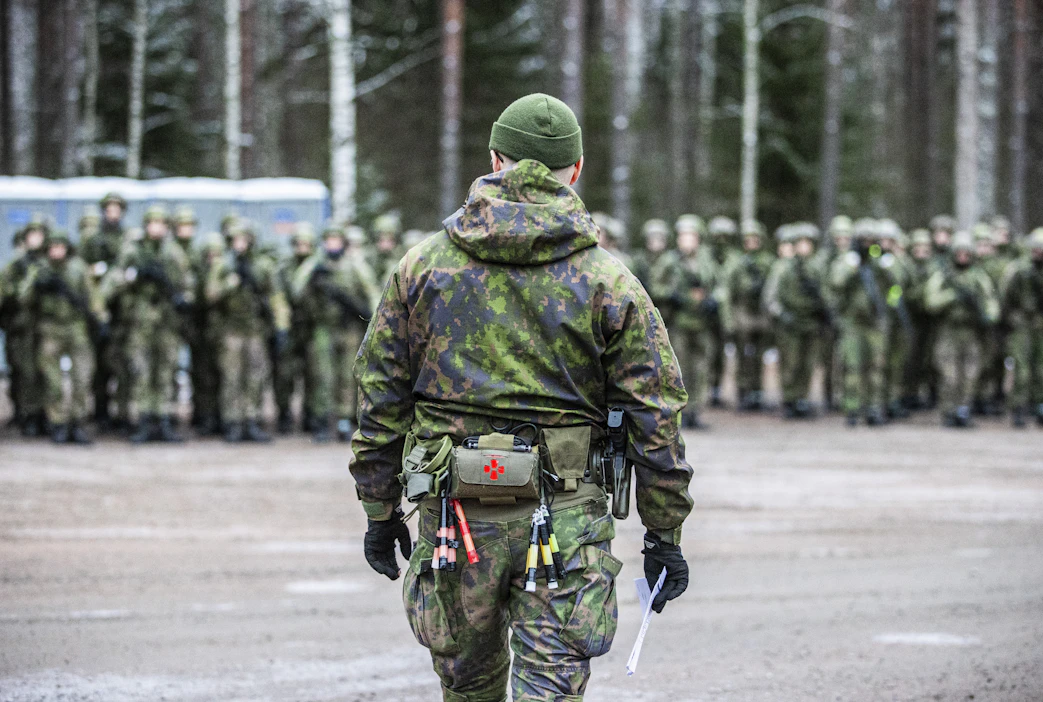 Rikkinäisestä ja sisäistä vihanpitoa tihkuvasta kansakunnasta ei ole uskottavaan yhteiseen toimintaan maan ulkoisen turvallisuuden puolesta.