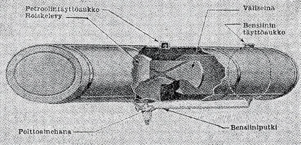 Vuosina 1925–51 tehdyissä Fordsoneissa bensatankki on sijoitettu petroolitankin sisään. Petroolitankkia on mahdollista korjata juottamalla tai muilla paikkauskeinoilla, mutta bensatankin vastaava käsittely vaatisi koko tankkikokonaisuuden purkamista. Se taas tietäisi jokaisen sauman uudelleen juottamista.