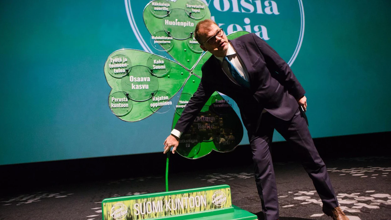 Keskustan puheenjohtaja Juha Sipilä esitteli puolueen vaaliohjelmaa Helsingin Tennispalatsissa lauantaina.