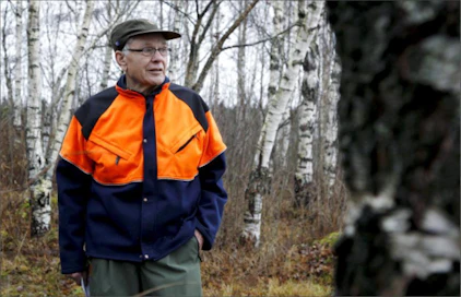 Ruusila tohtii suositella visakoivun ja muiden harvinaisuuksien kasvatusta nuoremmillekin, mutta tietyin varauksin. ”Jos on viitseliäisyyttä. Ja tarvitsee myös olla pettymyksiä kestävä luonne.” Jaana Kankaanpää