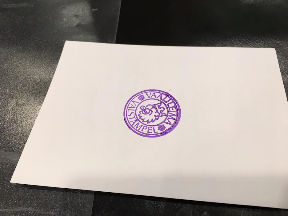 Useimmat ennakkoäänestyspaikat ovat auki tänään lauantaina ja huomenna sunnuntaina. Ennakkoäänestys jatkuu tiistaihin saakka.