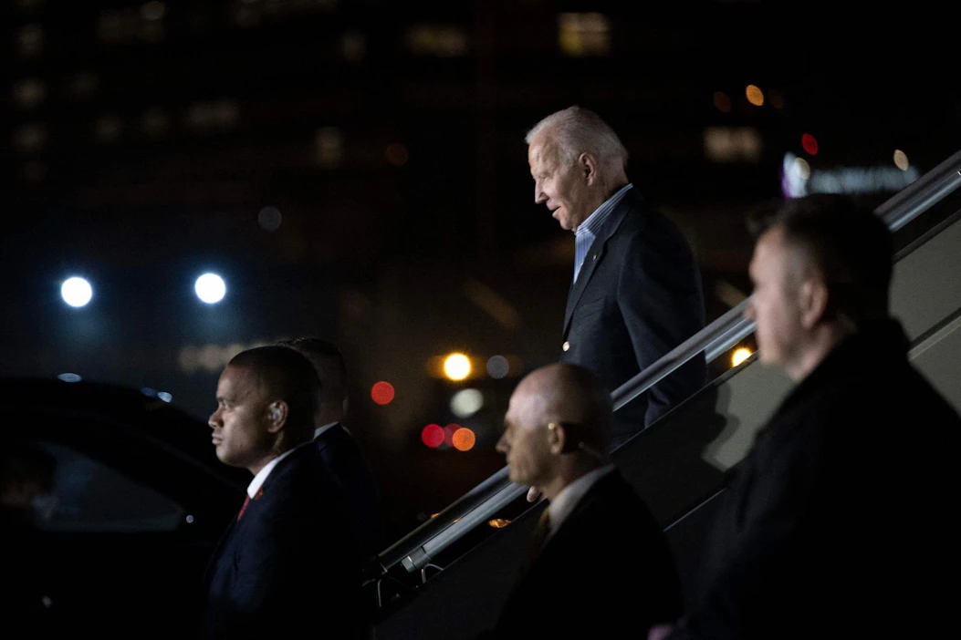 Biden matkusti Puolaan tavattuaan muun muassa sotilasliitto Naton ja EU:n edustajia Belgiassa. Hän saapui Varsovaan perjantaina.
