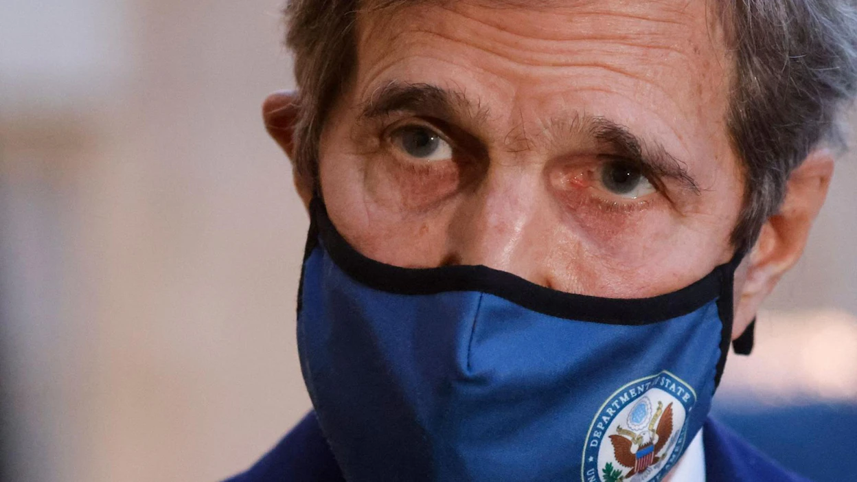 Yhdysvaltain ilmastoasioiden erikoislähettiläs John Kerry on ollut tuoreeltaan vierailulla Shanghaissa. LEHTIKUVA / AFP