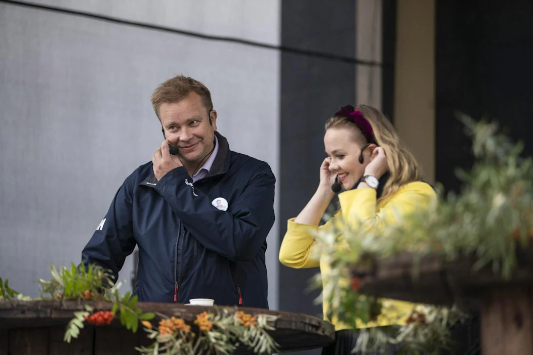Keskustan uudeksi puheenjohtajaksi ovat ehdolla Antti Kaikkonen ja Katri Kulmuni.