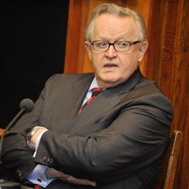 Presidentti Martti Ahtisaari on luopunut kaikesta julkisesta toiminnasta sairauden takia. LEHTIKUVA / Jussi Nukari