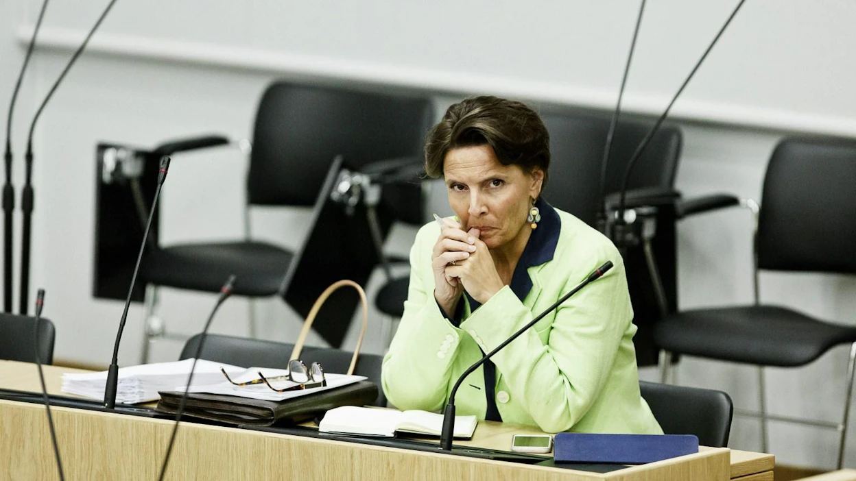 Liikenne- ja viestintäministeri Anne Bernerin (kesk.) isännöimä liikenneministeriö ei lämpene VR:n ehdotukselle lakkautettujen junavuorojen palauttamisesta.