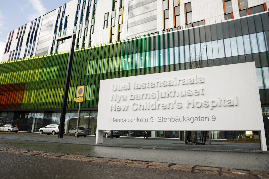 Husin Uudessa lastensairaalassa Helsingissä puuttuu tällä hetkellä 20 hoitajaa lasten teho-osastolta. Arkistokuva. LEHTIKUVA / Seppo Samuli.