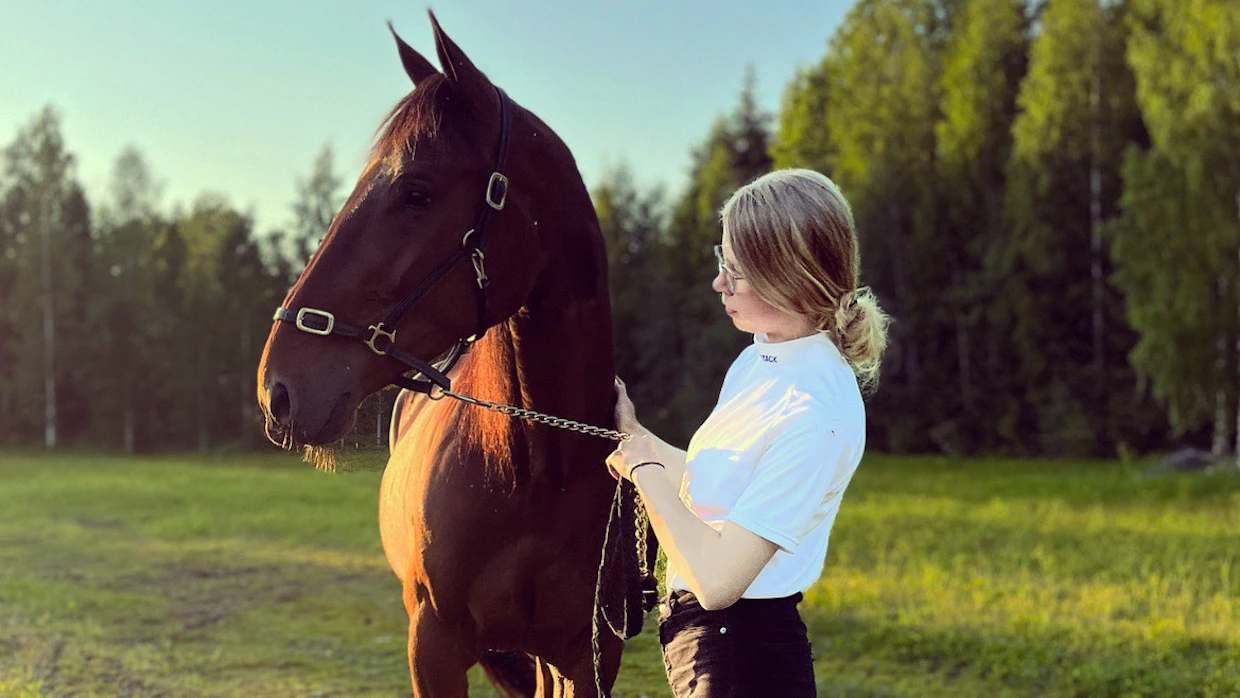 Pinja Puustisen valmennettavat ovat voittaneet kuluvan kauden 46 startista 13 kertaa.