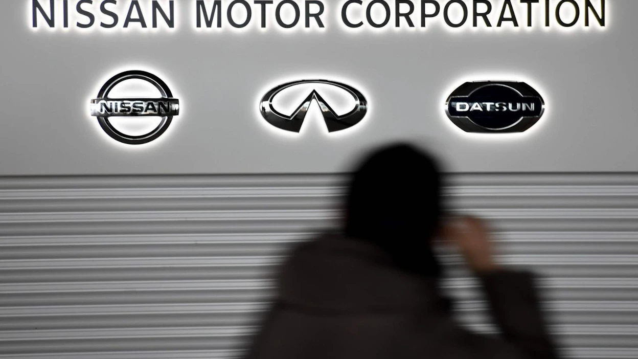 Nissanin myynnin lasku on ollut erityisen suurta Euroopassa ja Venäjällä, jossa Nissanien menekki putosi yli 16 prosenttia. LEHTIKUVA / AFP