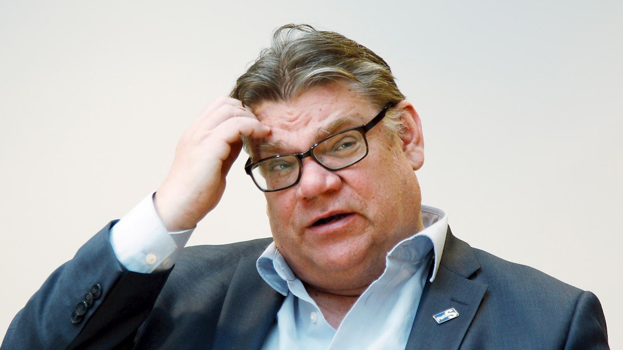 Timo Soini ei kaunistele puolueensa tilannetta.