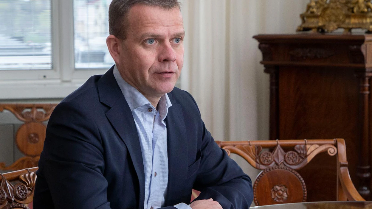 Petteri Orpo aikoo nyt keskittyä oppositiotyöhön ja puolueen uudistamiseen. Arkistokuva.