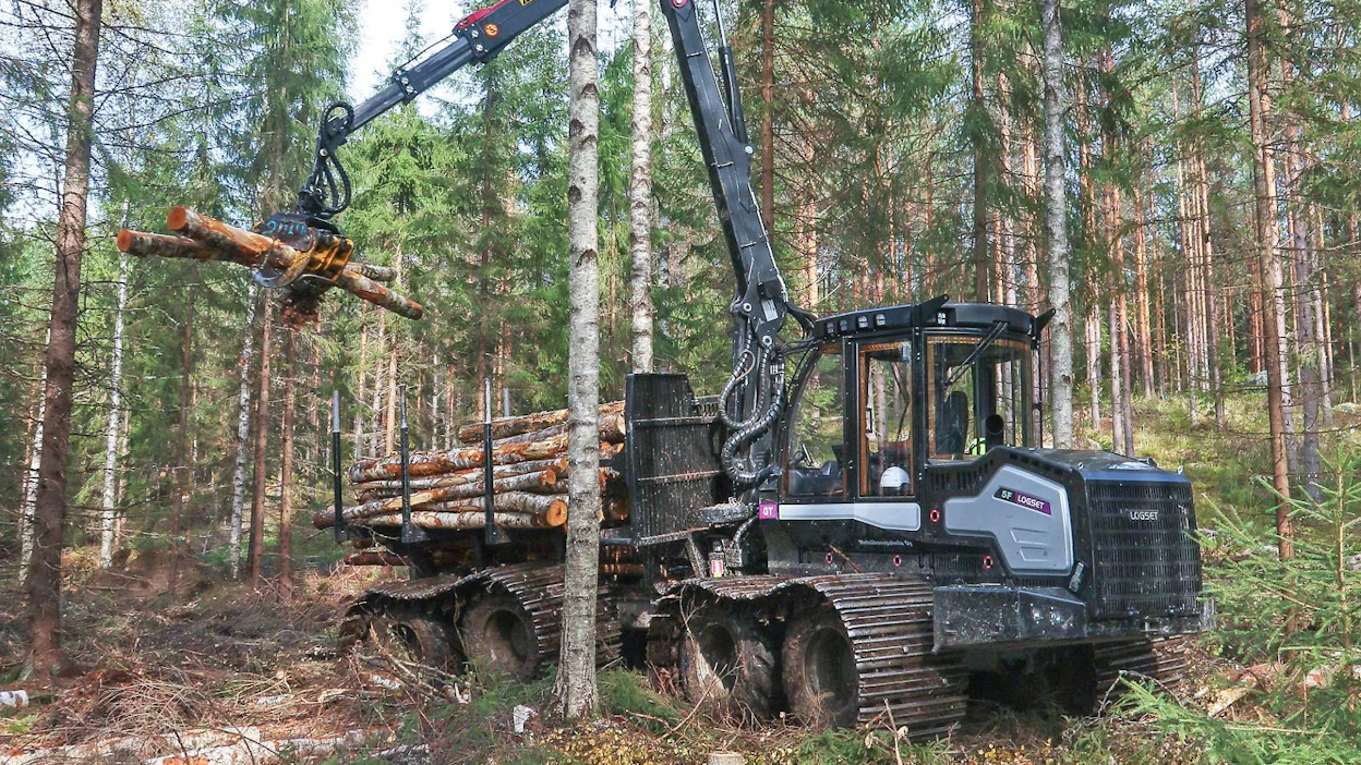 Eräs metsäkonevalmistaja Logset Oy:n malliston tärkeimmistä konemalleista on toiseksi pienin kuormatraktorimalli 5F. Se on Pohjoismaissa suositun 12 tonnin kantavuusluokan malli, joka soveltuu sekä harvennus- että uudistushakkuisiin. Nyt uuden kuormatilamuotoilun ja telavarustelun myötä koneen käyttöala laajentuu myös pehmeiden maiden hakkuisiin.