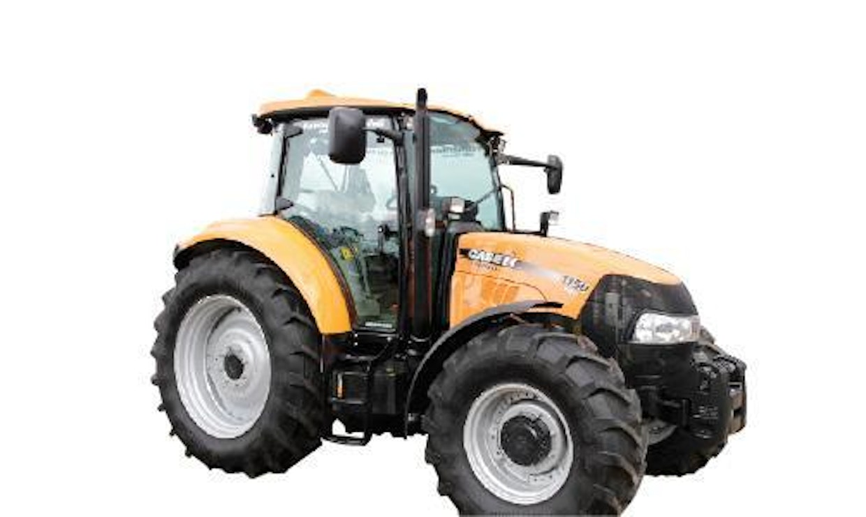 Casen Itävallan tehtaalta tuleviin traktoreihin voidaan nykyisin valita värit RAL-värikartasta lisähintaan. Kuvan Farmall U Pro:n ohjaamoa on uudistettu muun muassa vaihdekepin ja kyynärnojan muotoilun osalta. (TV)