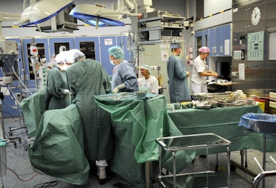 Tutkimuksessa havaittiin myös, että huonotuloinen kuolee hyvätuloista useammin sellaisiin syihin, jotka olisi voitu välttää oikea-aikaisella ja laadukkaalla hoidolla.