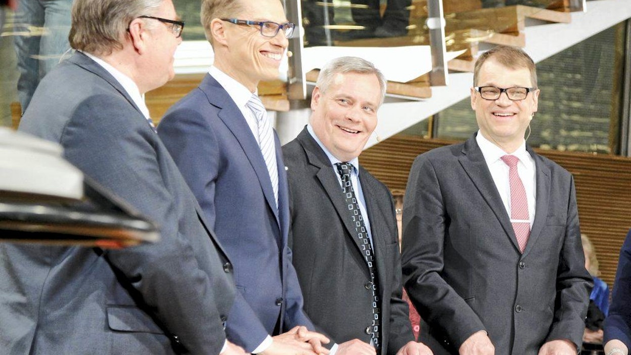 Keskusta pääsee kilpailuttamaan kakkots ja kolmosta.