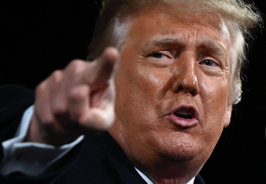 Lahjoituslomakkeessa oli harhaanjohtaviksi koettuja kohtia. Lehtikuva/AFP