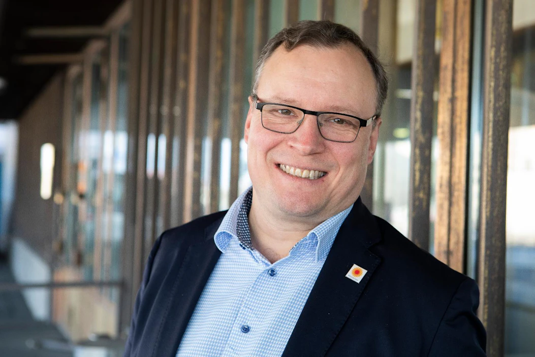 Uuden Forest-divisioonan johtoon ensi vuoden alussa siirtyvä Jari Suominen on toiminut Stora Enson puutuoteliiketoiminnan eli Wood Products -divisioonan johtajana vuodesta 2014.