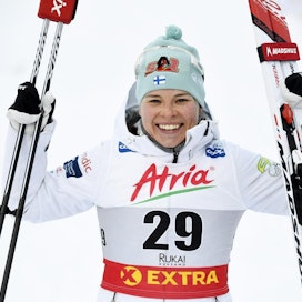 Tasaisen vahvan kilpailun hiihtänyt Pärmäkoski jäi Johaugille maalissa puoli minuuttia.