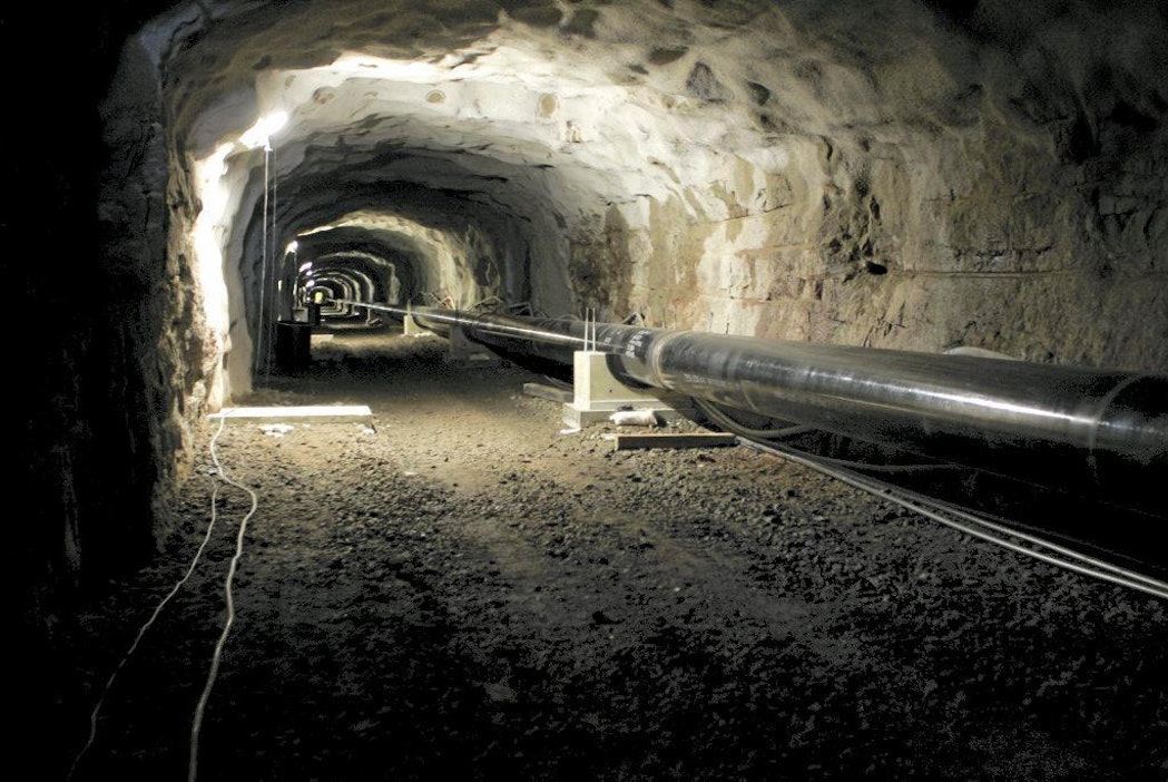 Kaasuputki vedettiin kolme vuotta sitten Kymijoen ali tunnelissa.