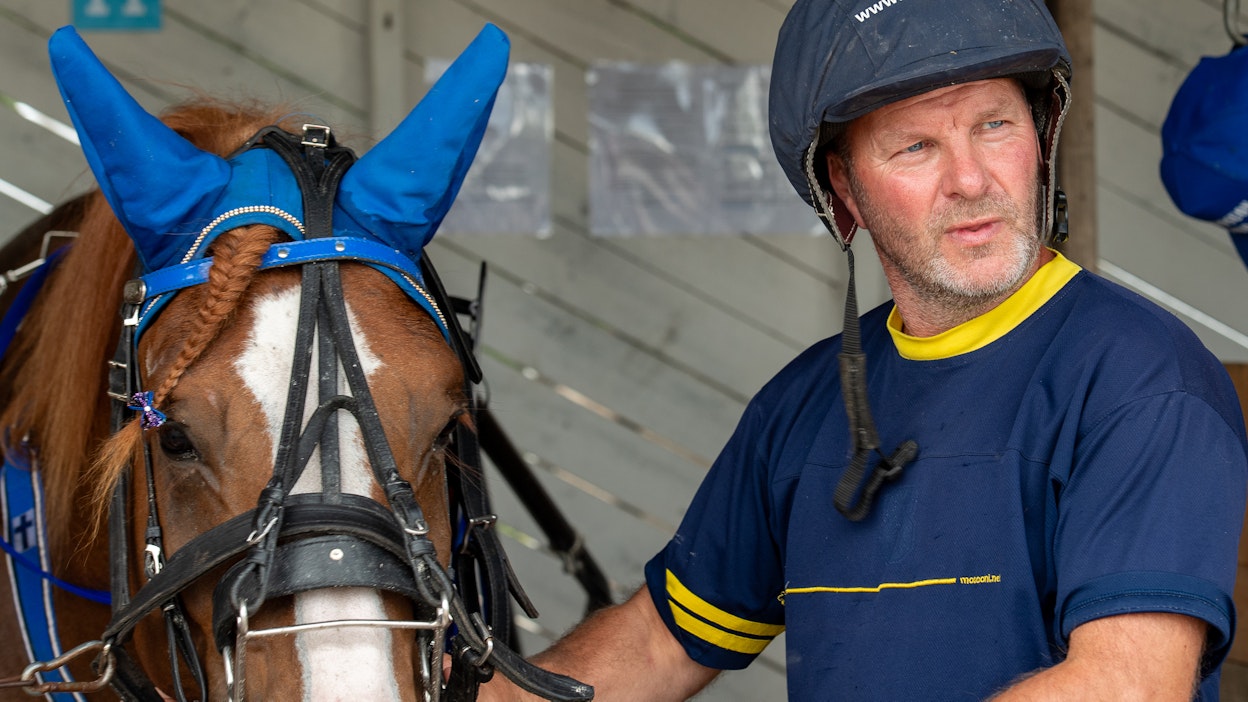 Pasi Teinin valmentama Kukkarosuon Kurko on lauantain luottohevosia.