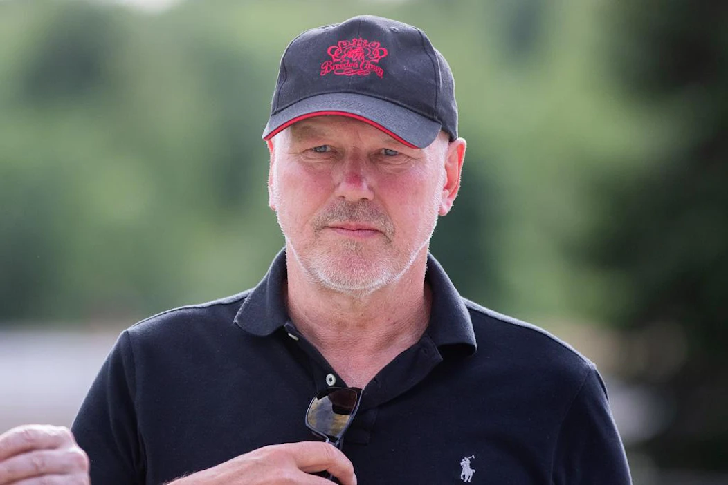 Kevät tekee tuloaan ja Timo Nurmoksen tallin starttihevoset palailevat talven jälkeen takaisin kaviourille. Cactus ja Antonio Trot palaavat tänään pitkiltä tauoilta. Molemmat ovat heti avainasemassa omissa kohdelähdöissään.