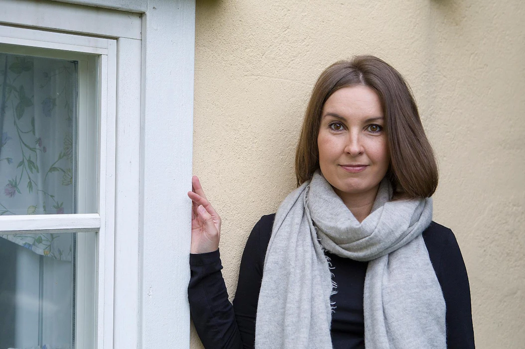 Postin hallintoneuvoston jäsenelle, kansanedustaja Eeva Kallille (kesk.) Postin hallituksen puheenjohtajan puheet jakelupäivien harventamisesta tulivat yllätyksenä.
