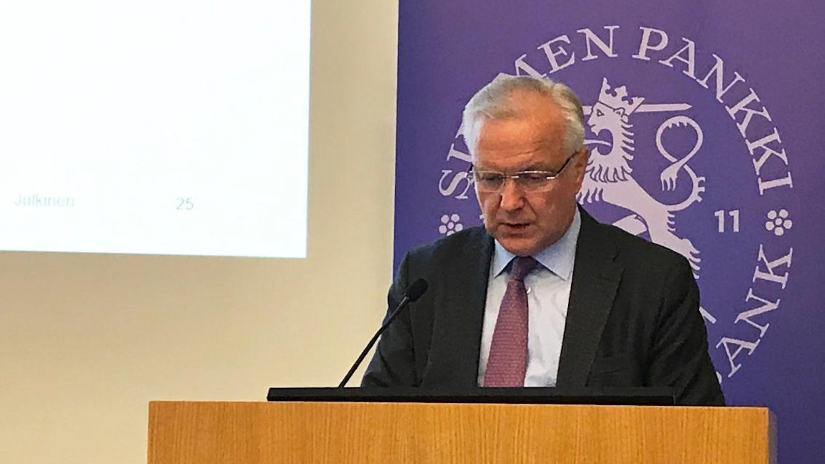 Suomen Pankin pääjohtaja Olli Rehn vastasi myös kysymykseen Euroopan keskuspankin pääjohtajanimityksestä: "EKP:n pääjohtajan tehtävään ei kampanjoida kuten politiikassa."