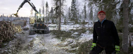 ”Parhaissa metsissä on koivua jopa sata kuutiometriä hehtaarilla”, Simo Rousu sanoo.