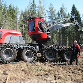 Komatsu Forest esitteli tällä viikolla uusia metsäkonemallejaan Uumajassa. Kuvassa uusi hakkuukonemalli 931 XC.